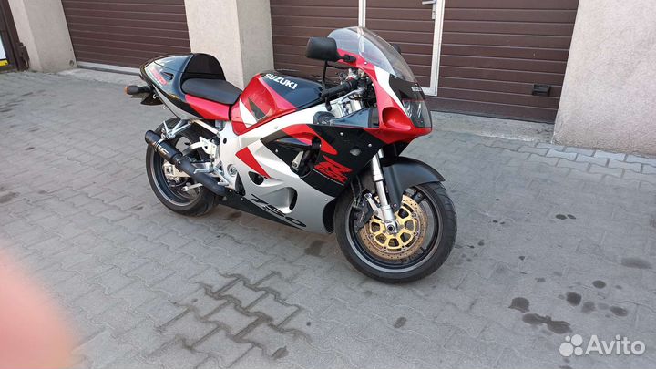 Suzuki gsxr 750