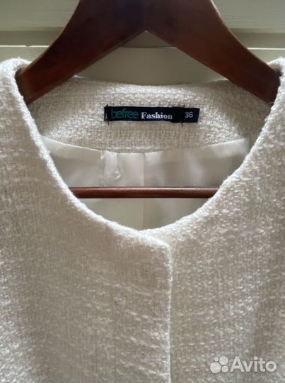 Пальто легкое, фасон Шанель