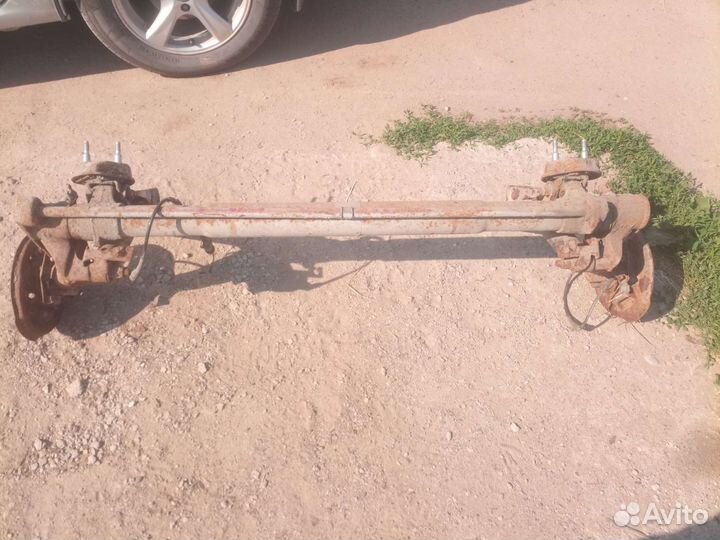 Балка задняя