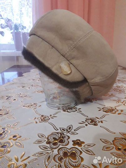 Берет женский