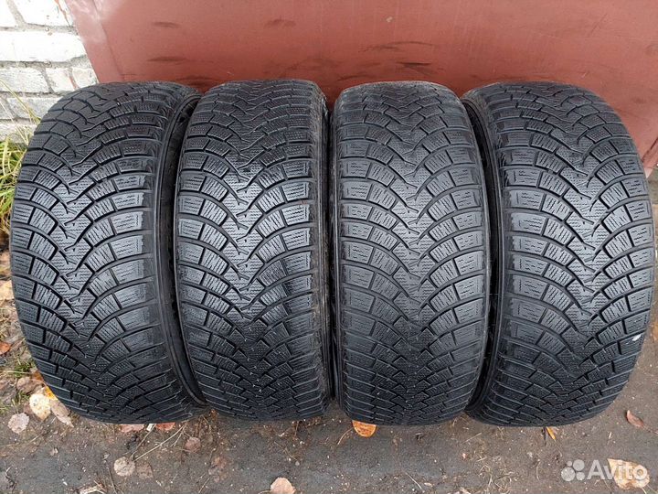 Falken Espia W-Ace 215/55 R17 94H
