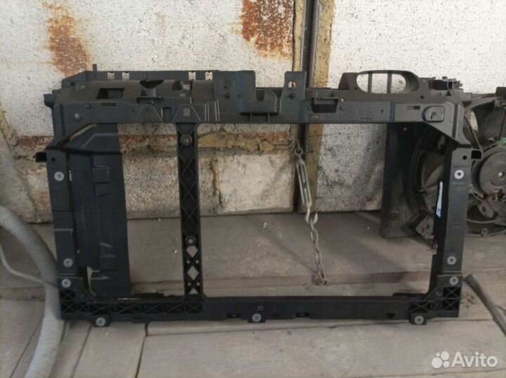 Панель передняя ford fiesta Mk6 2015