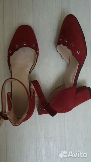 Босоножки 40-41 размер стелька 26 -26,5 см