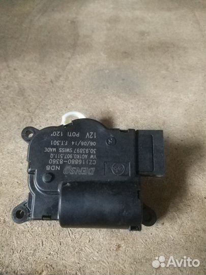 Моторчик заслонки отопителя Volkswagen Tiguan (NF)