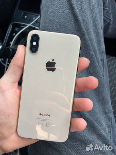 Телефон iPhone xs