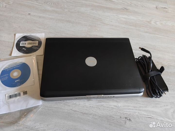 Dell Inspiron 1521 ноутбук