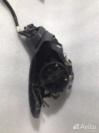 Зеркало правое Audi A4 B9 2015