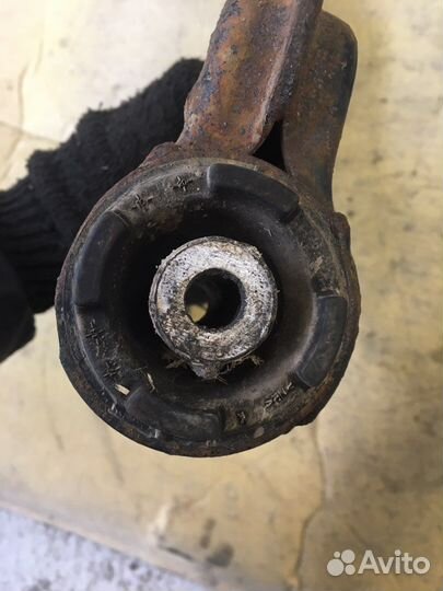 Рычаг передний нижний Opel Zafira A(2152)