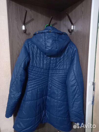 Куртка демисезонная женская 46 размер