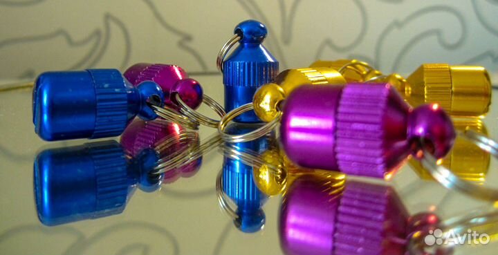 Практичный адресник