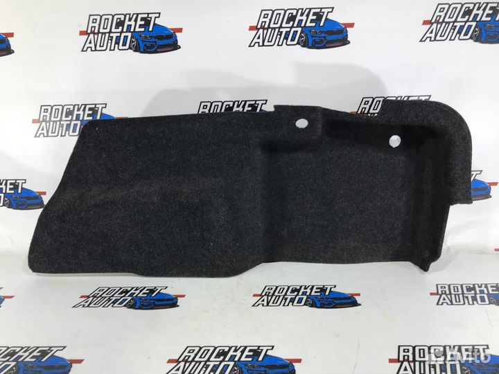 Обшивка багажника правая Cadillac STS 10389774