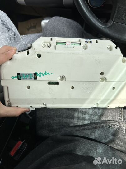 Спидометр toyota crown s180 на 260км/ч