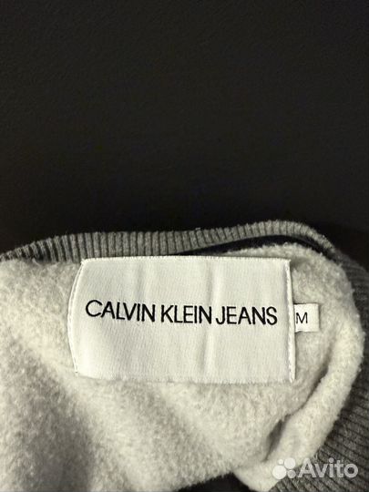 Свитшоты Calvin Klein jeans