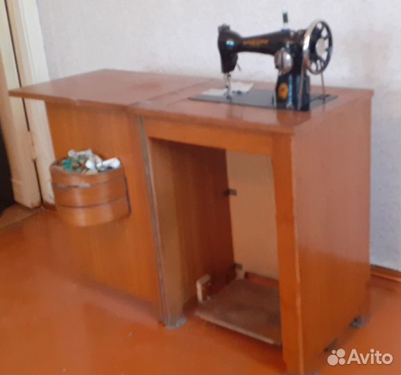 Швейная машина ножная подольск 1956