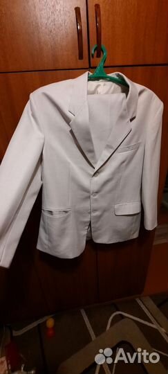 Костюм мужской