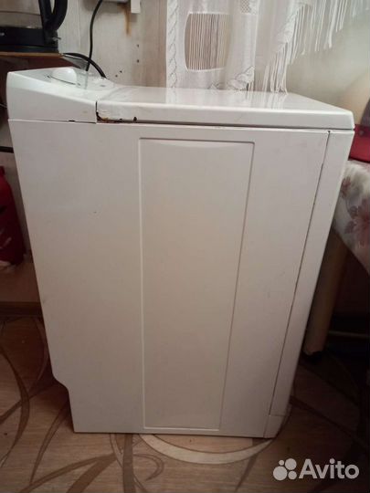 Стиральная машина с вертикальной загрузкой Zanussi