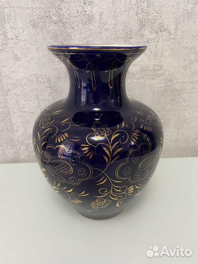 Ваза фарфоровая позолота СССР 22см