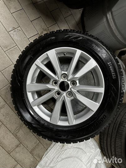 Колеса на toyota camry r16