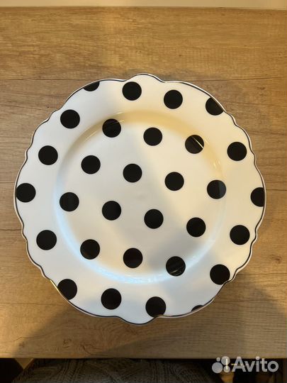 Тарелка в горошек