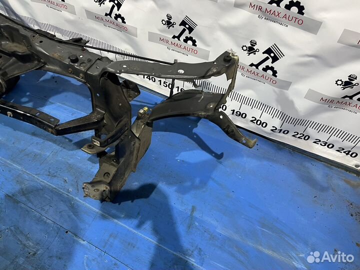 Передняя панель Suzuki grand vitara 2