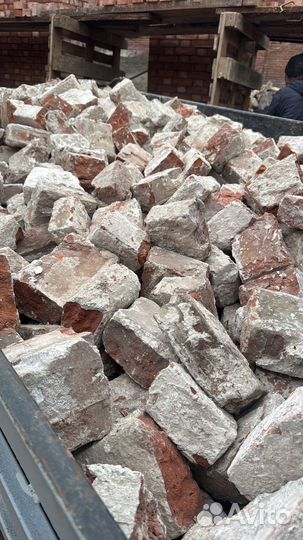 Строительный мусор бой кирпича