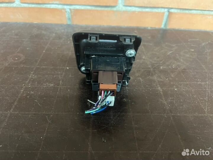 Блок кнопок Nissan Juke 1