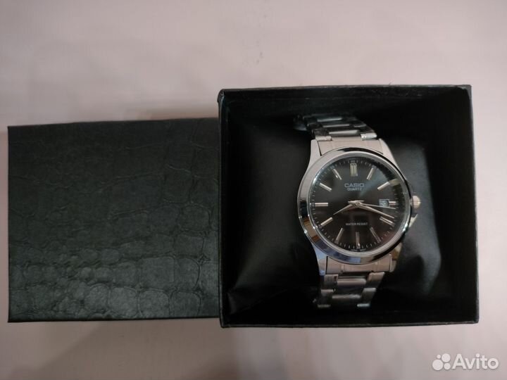 Наручные часы casio