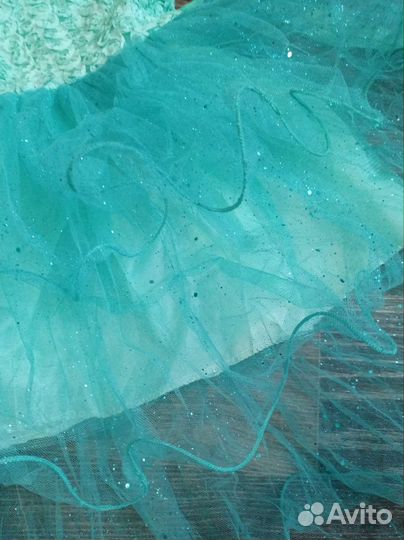 Платье для девочки новое