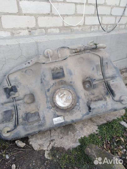 Бензобак nissan almera classic