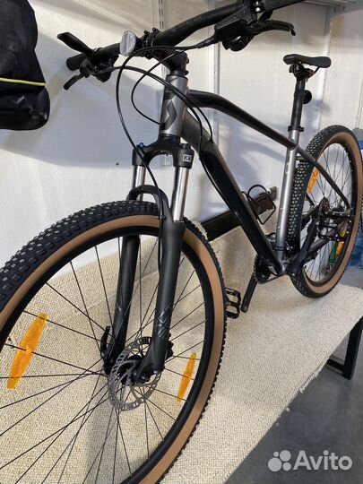 Велосипед горный взрослый scott размер L колеса 29