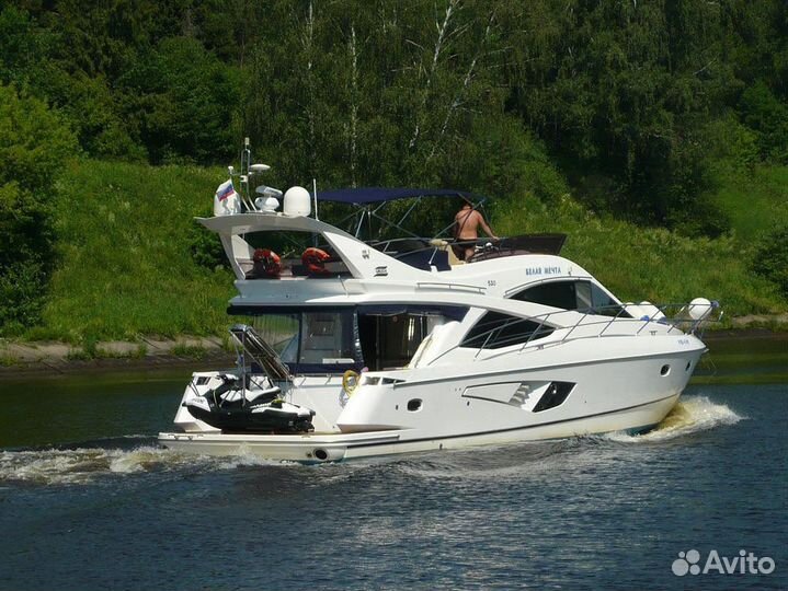 Аренда яхты катера с капитаном
