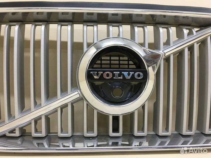 Б/У Б/У Решетка радиатора 31425934 volvo