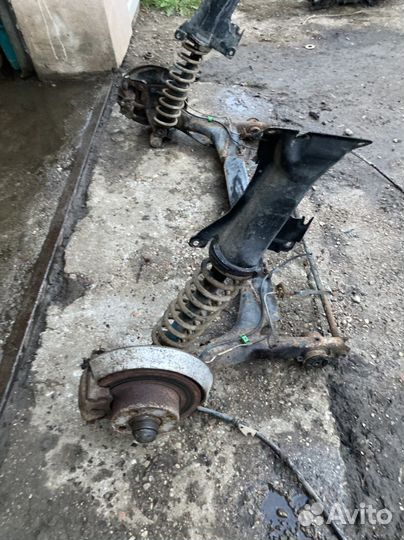 Балка задняя audi 80 b4