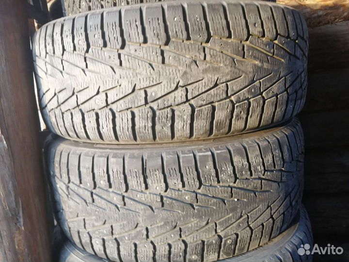 Nokian Tyres Hakka Blue 3 285/60 R18