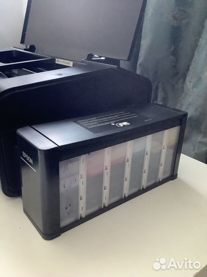 Цветной лазерный принтер epson L805