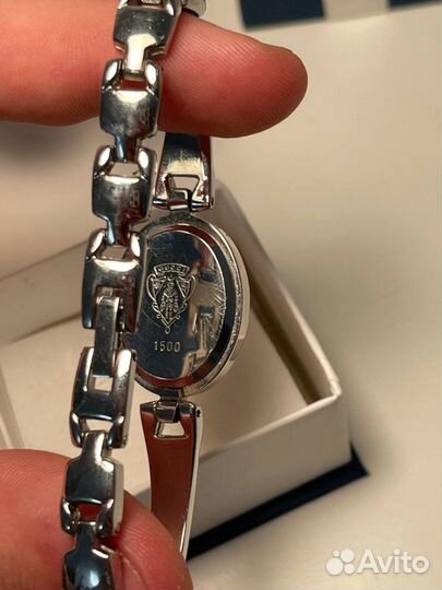 Часы женские Gucci quartz серебряные