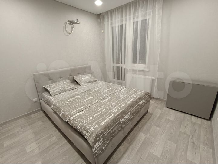 1-к. квартира, 40 м², 8/16 эт.