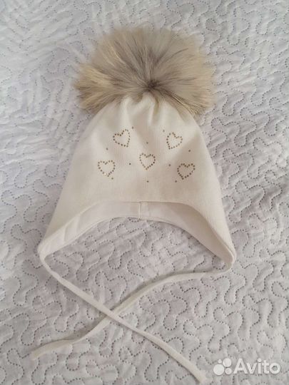 Шапка для девочки новая