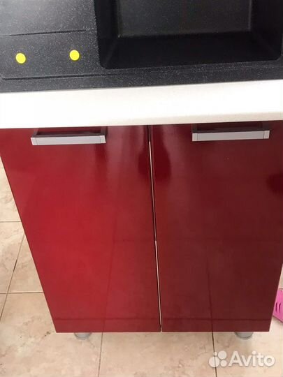 Тумба под раковину новая и мойка новая