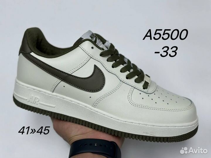 Кроссовки оптом