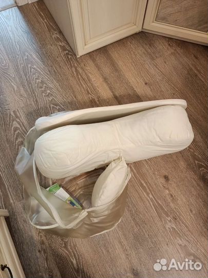 Подушка для кормления