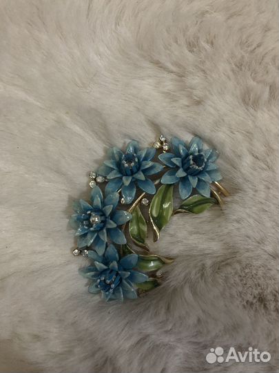 Брошь винтаж