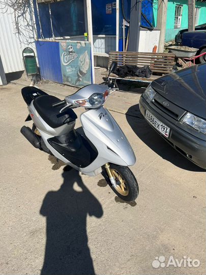 Honda dio z 4