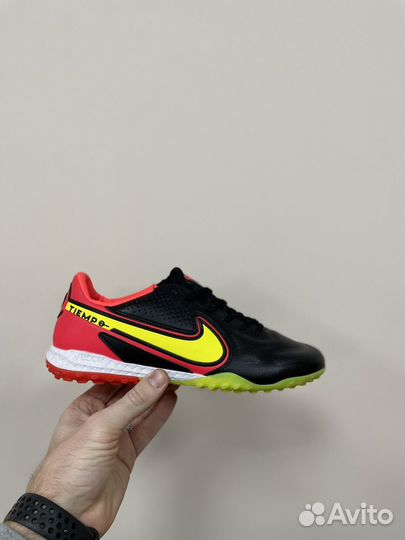 Сороконожки nike tiempo legend 9