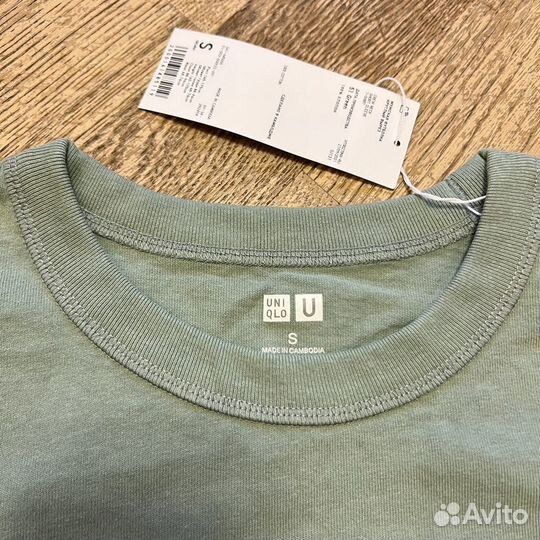 Новая футболка Uniqlo U р. S/M оригинал