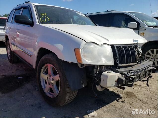 Блок управления двигателем на jeep grand cherokee