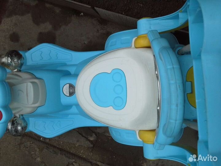 Машинка-каталка