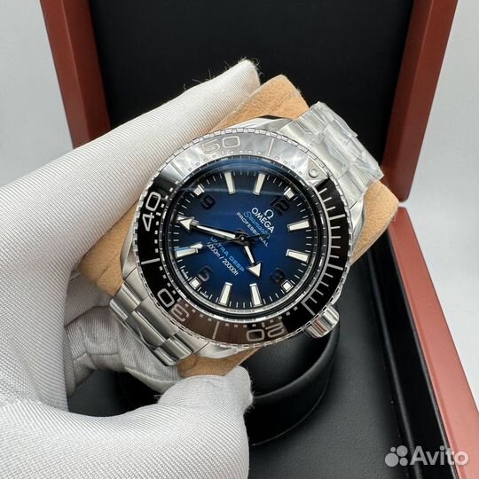 Часы Omega Seamaster Ultra Deep