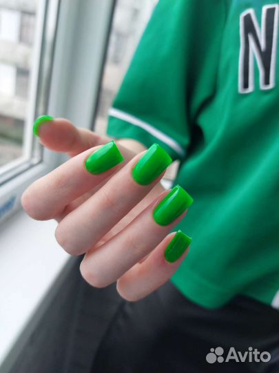 Маникюр, наращивание ногтей