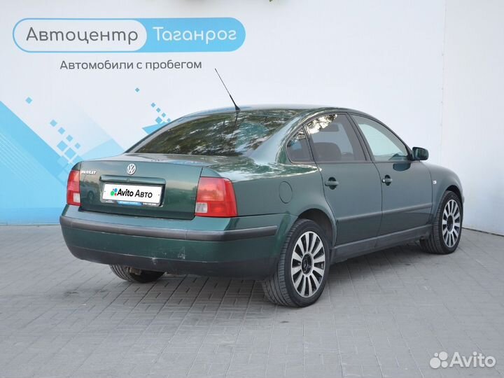 Volkswagen Passat 1.6 МТ, 1999, 200 000 км